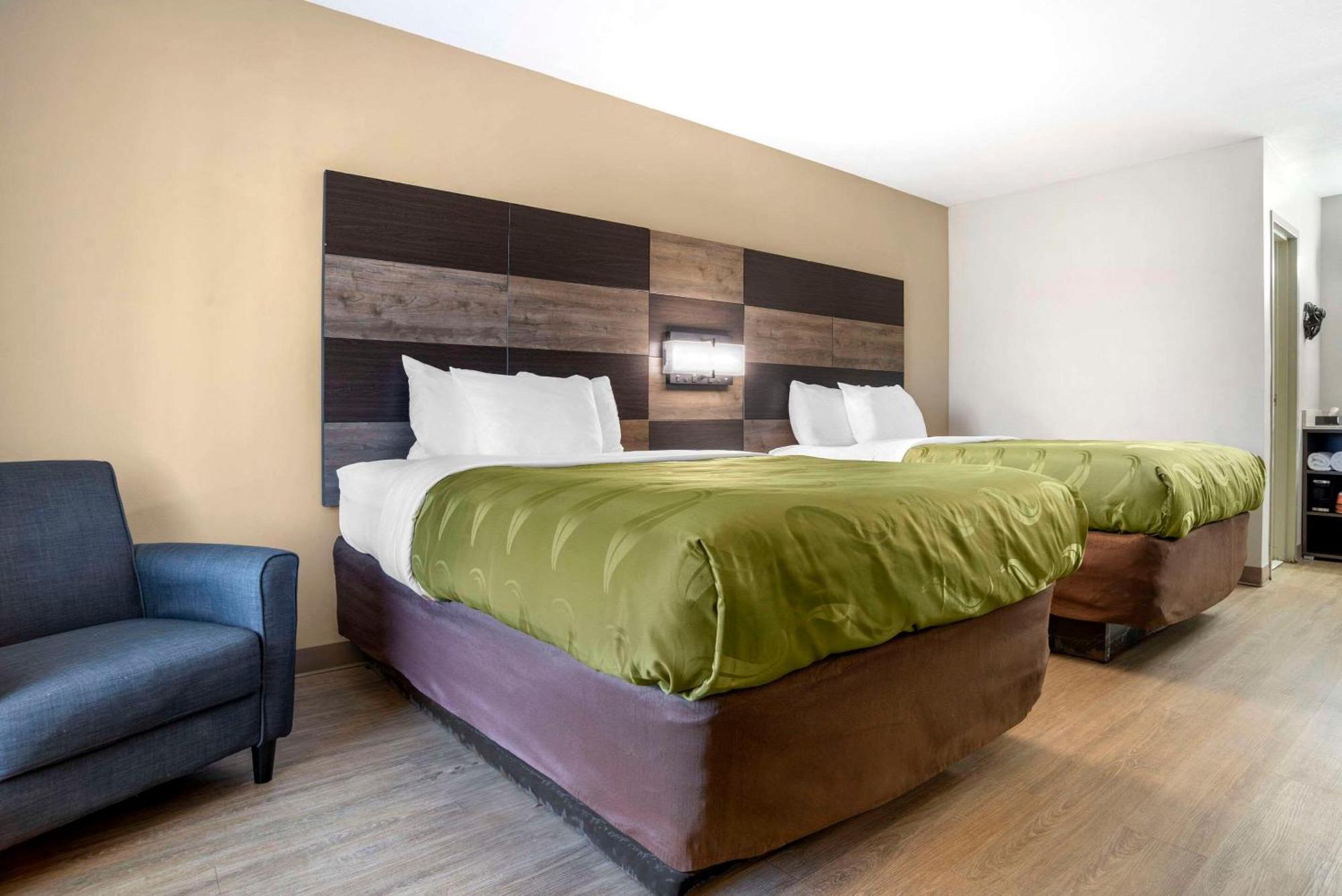 Quality Inn & Conference Center Panama City Exteriör bild